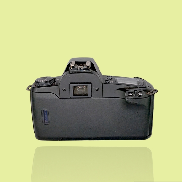 Canon EOS Rebel G 35mm SLR Film Camera Body Only - Picture 6 of 15